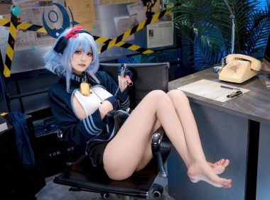 九柒喵:cos图片欣赏(33套连载中)