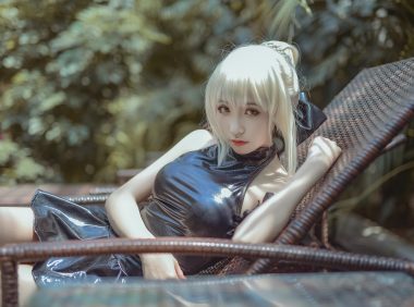 这个泡泡就是逊啦:情窦初开coser写真合集