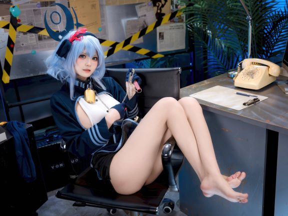 九柒喵:cos图片欣赏(33套连载中)